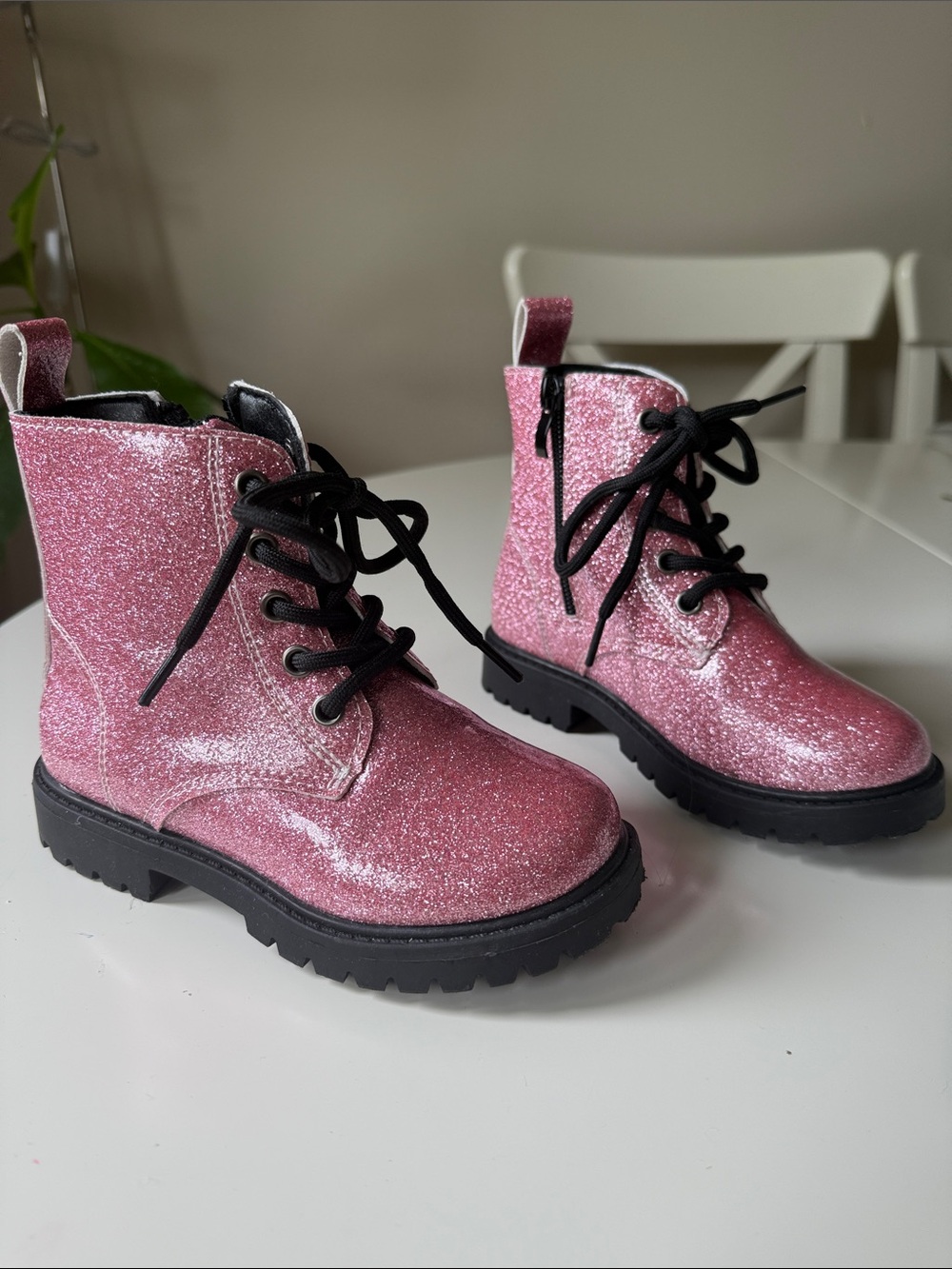 Kids Glitter Pink Lace-Up Combat Boots with Side Zip. (New without tags)